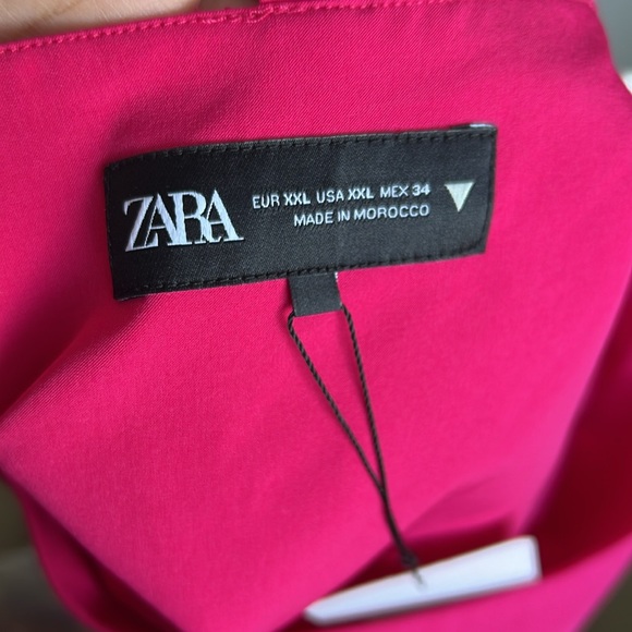 Zara Hot Pink Halter Top with Flowers - Picture 5 of 5